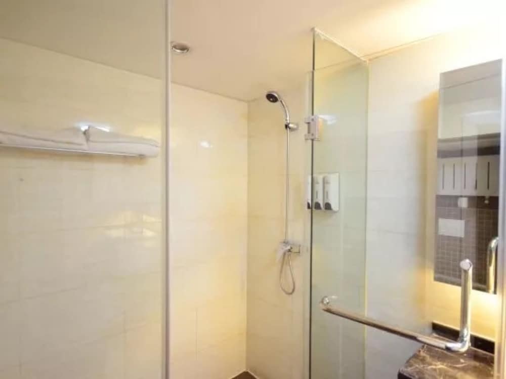 Business Apartment, 3 Bedrooms photo 2