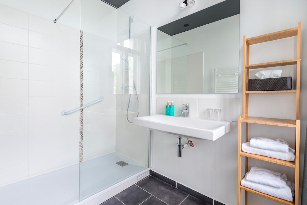 Premium Double Room, Ensuite - Photo 56