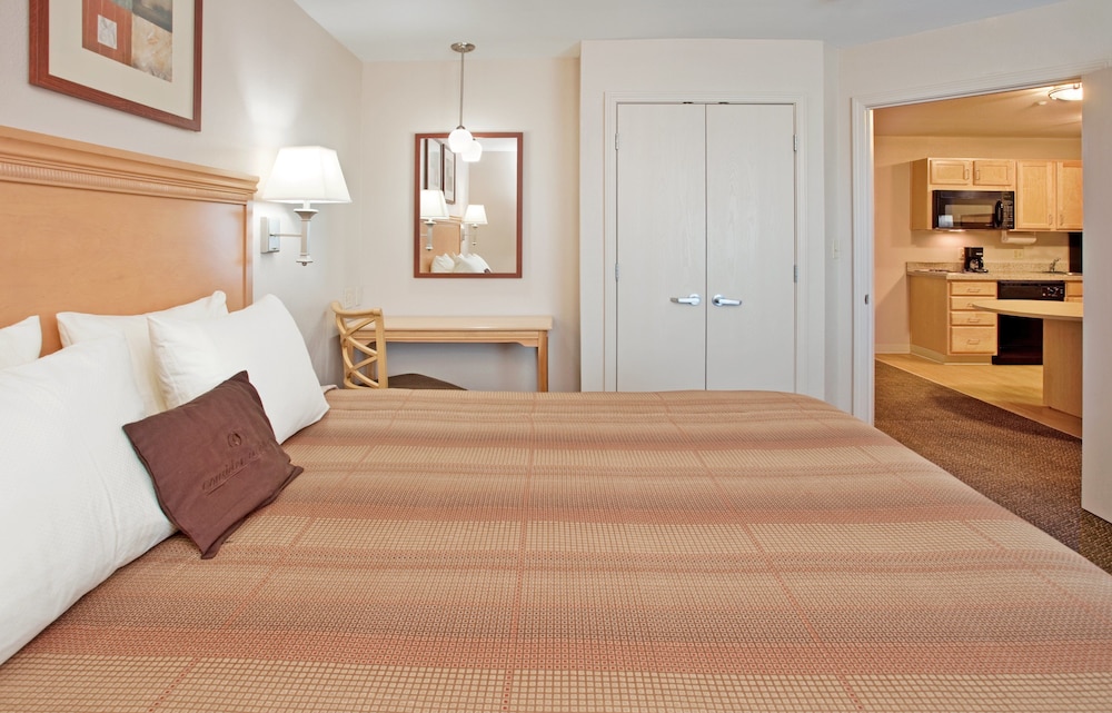 Studio Suite, 1 Double Bed, Accessible (Communication, Roll-In Shower)