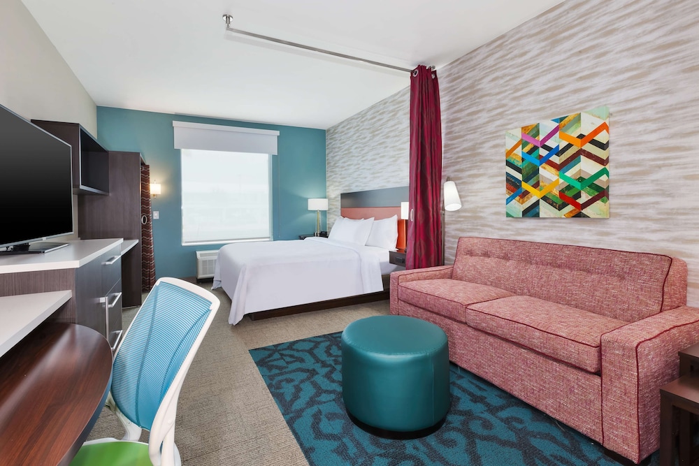 Studio, 1 King Bed (Hearing) - Photo 1