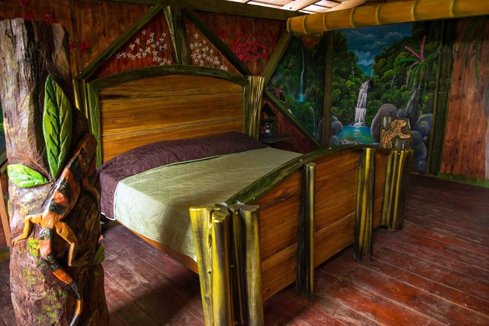 Romantic Room, Balcony, Mountain View photo 3
