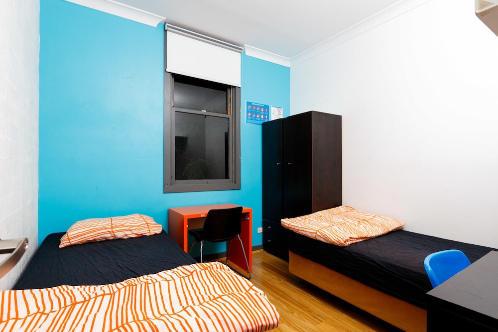 Standard Twin Room, 2 Twin Beds photo 1