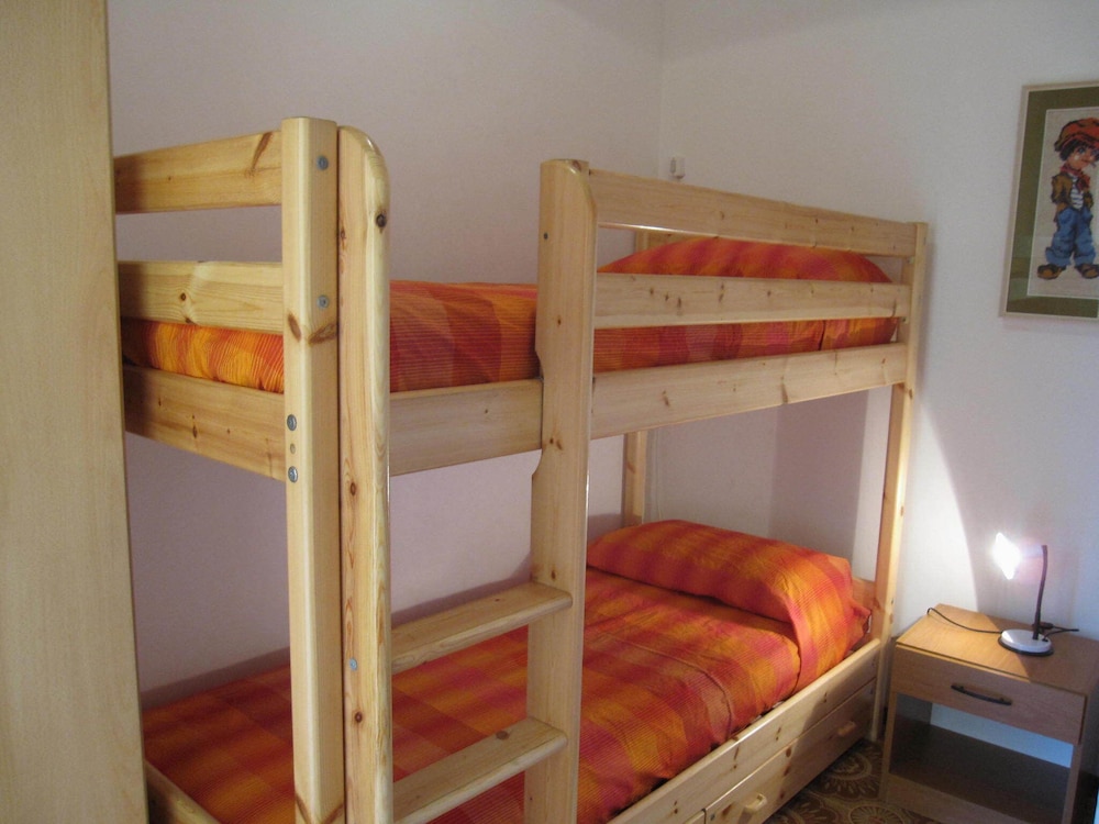 Apartment, 2 Bedrooms, Balcony, Garden View photo 1