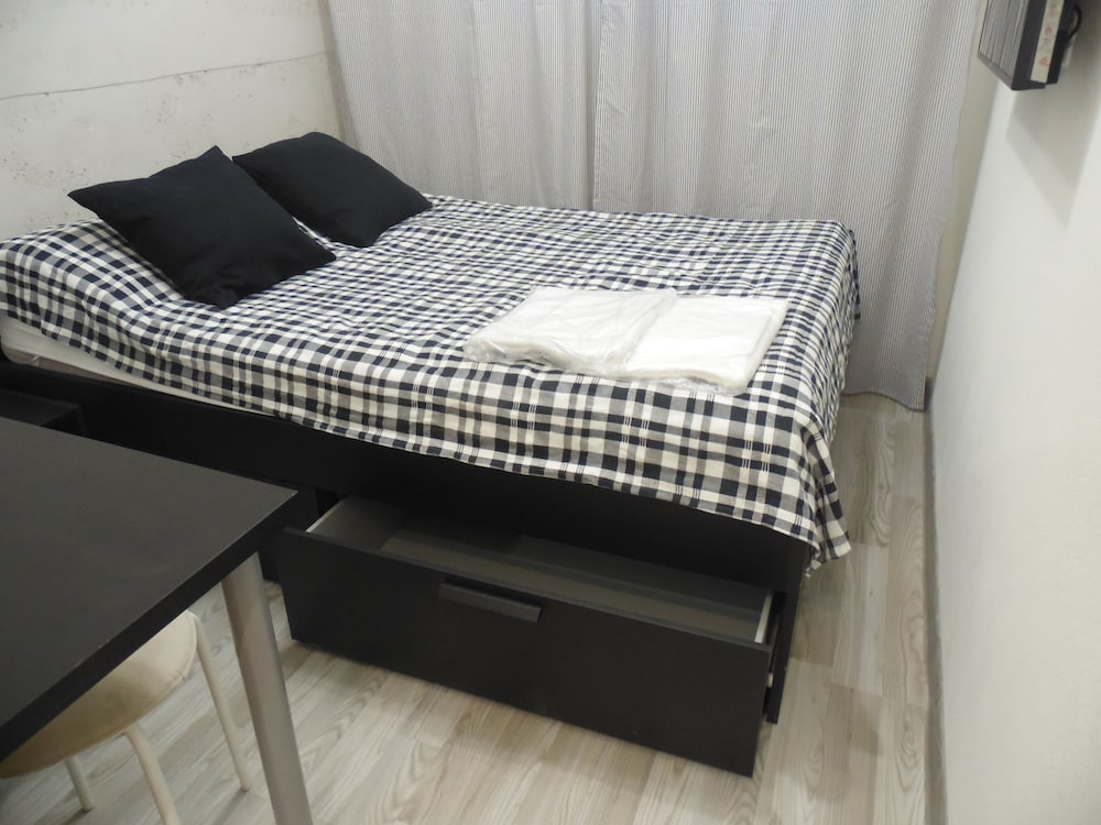 Double Room, Refrigerator & Microwave photo 1
