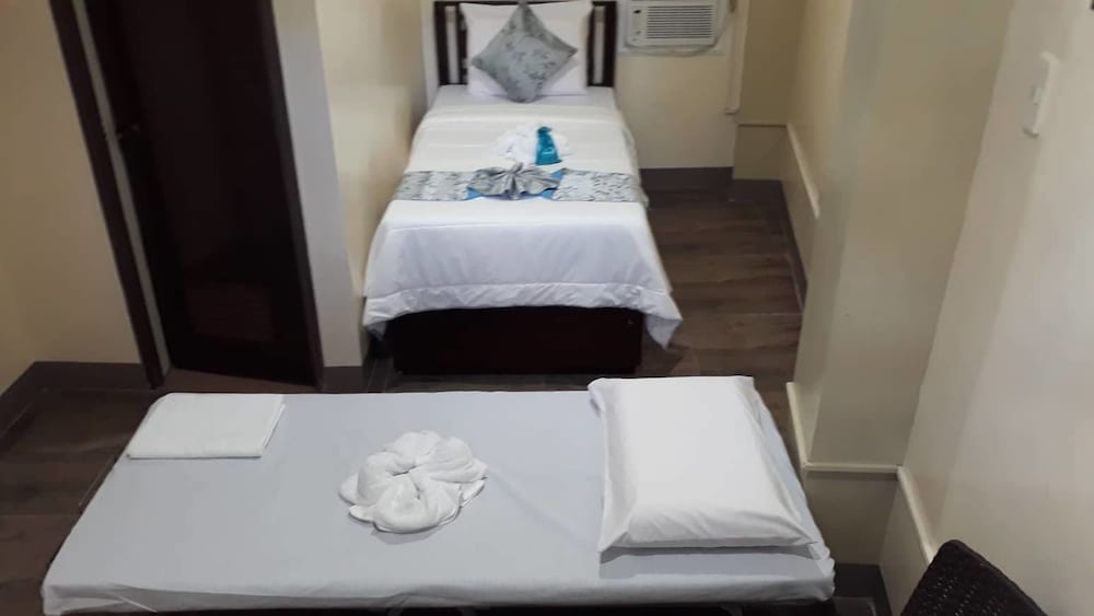 Budget Single Room photo 2