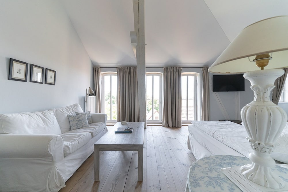 Junior Suite - Photo 2