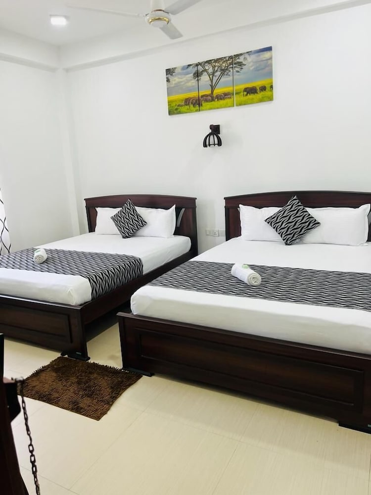 Deluxe Quadruple Room, Beach View