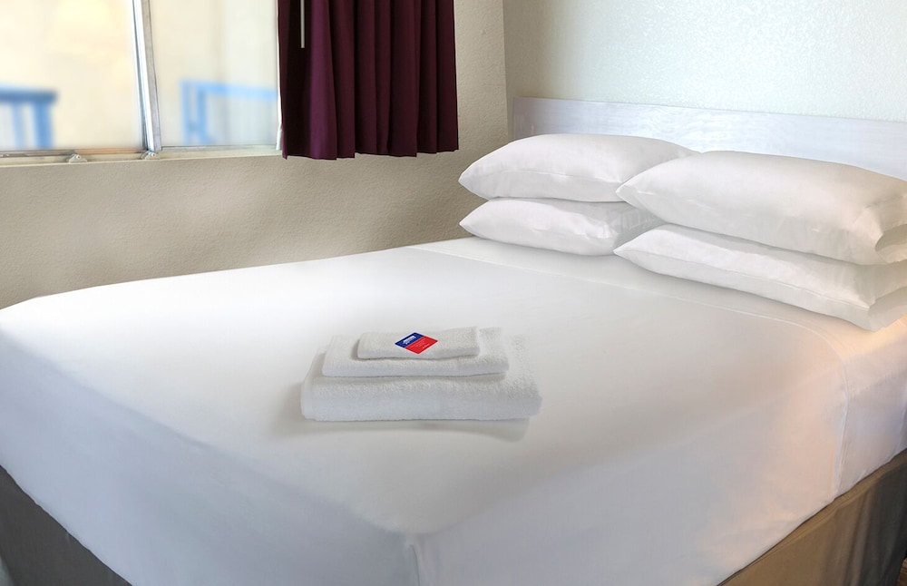Room, 2 Double Beds, Non Smoking photo 2