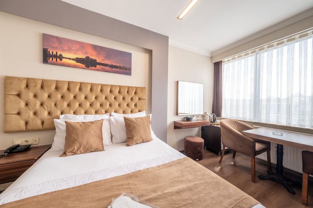 Standard Room photo 3
