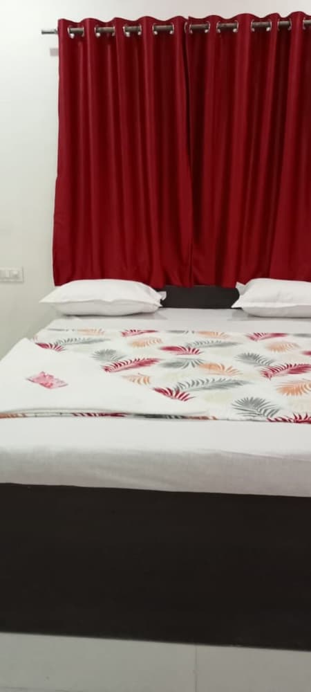 Standard Double Room photo 2