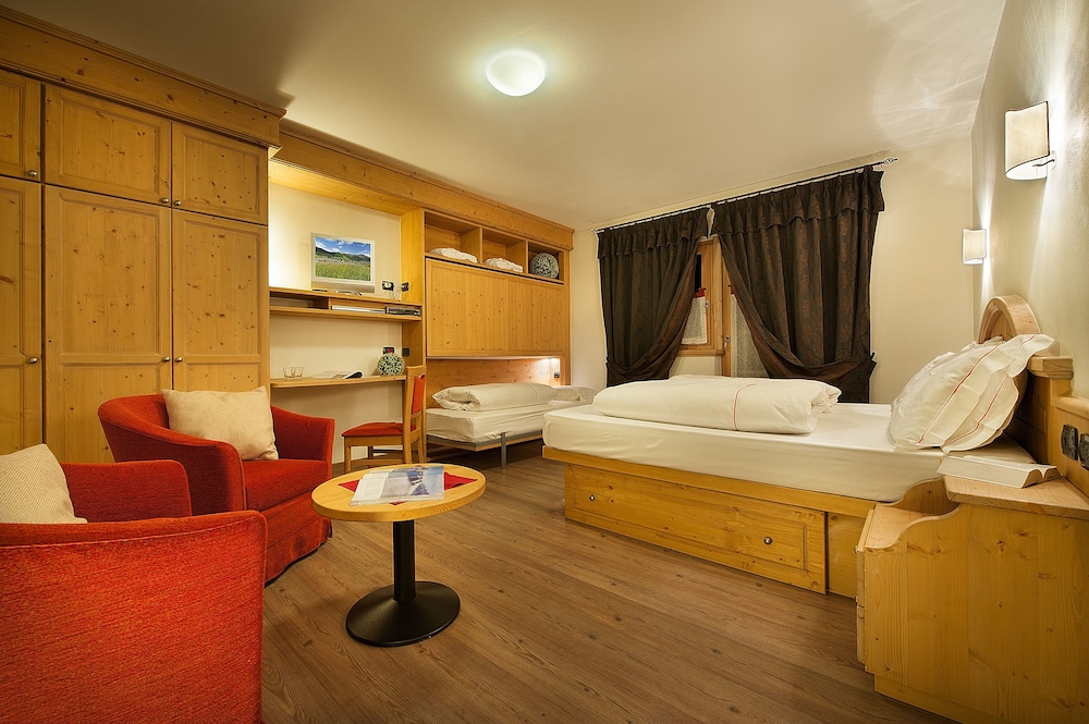 Junior Suite, Balcony photo 2