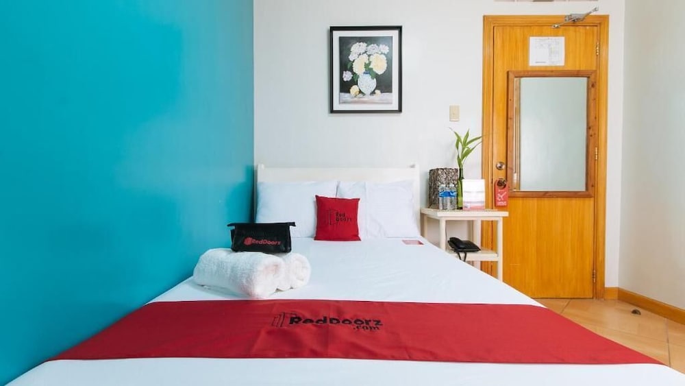 Deluxe Room - Photo 3