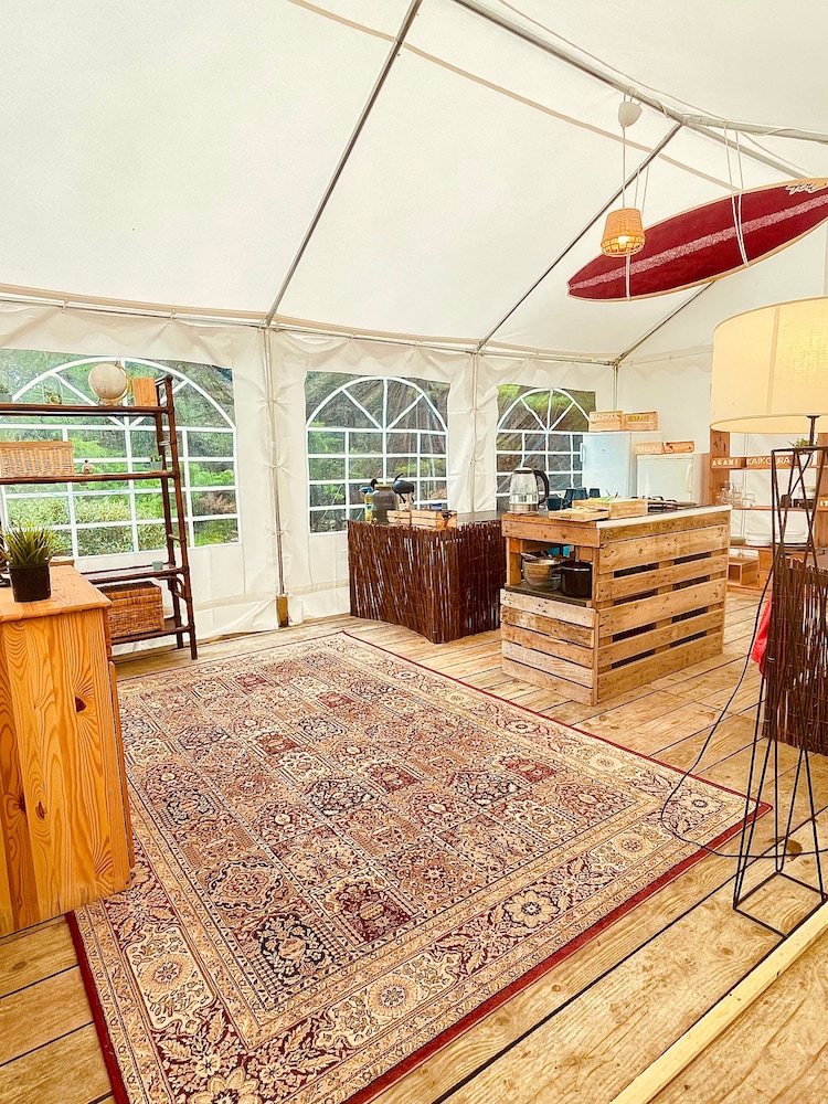 Standard Tent, 2 Twin Beds photo 2