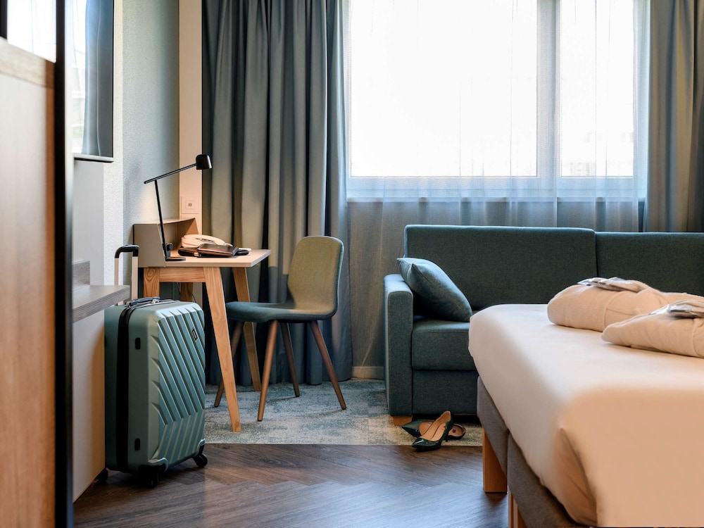 Superior Room, 1 Double Bed with Sofa bed - Photo 3