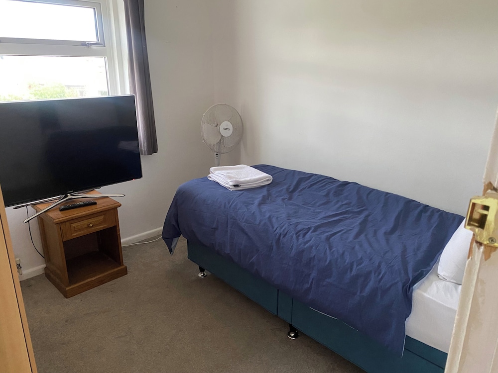 Comfort Single Room, 1 Twin Bed, Garden View photo 2