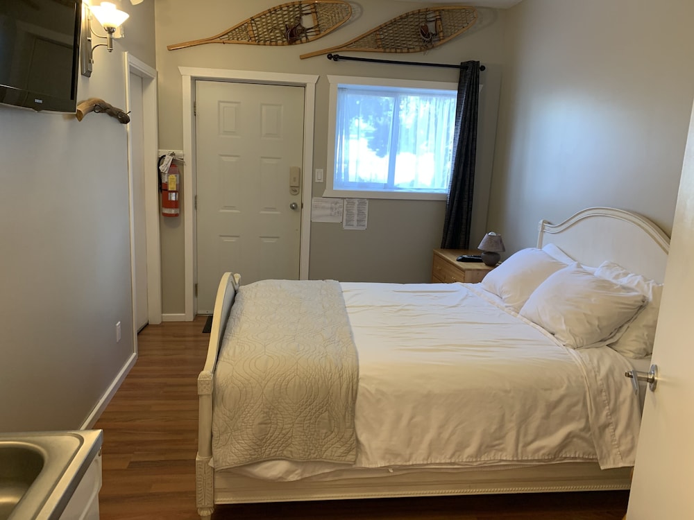 Room (5) photo 2