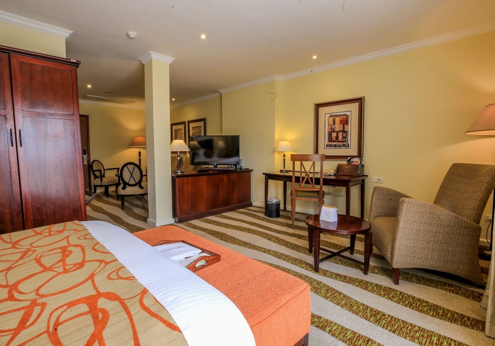 Junior Suite - Photo 1