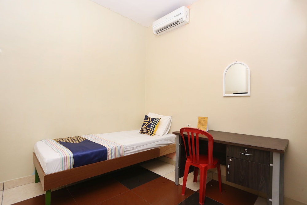 Standard Single Room photo 2