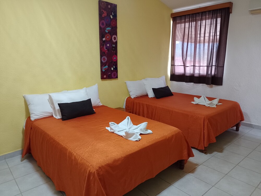 Comfort Double Room, 2 Queen Beds, Balcony, City View photo 1