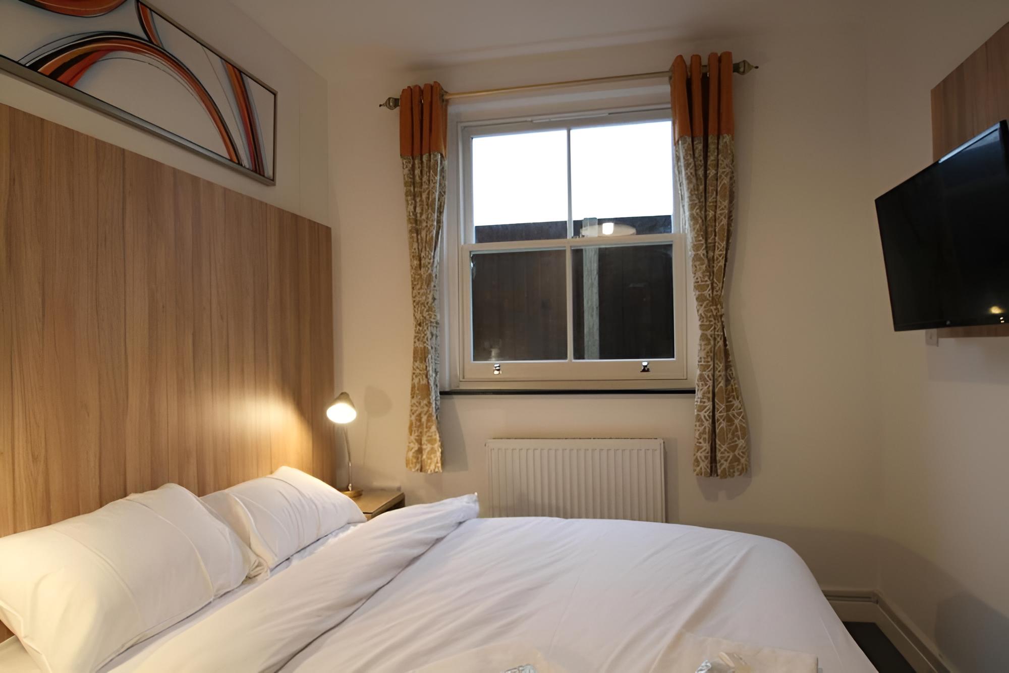 Standard Double Room (Shared)