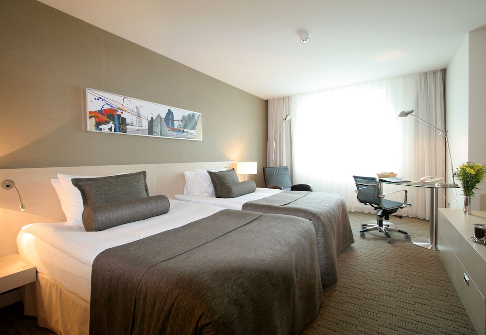 Standard Twin Room photo 2