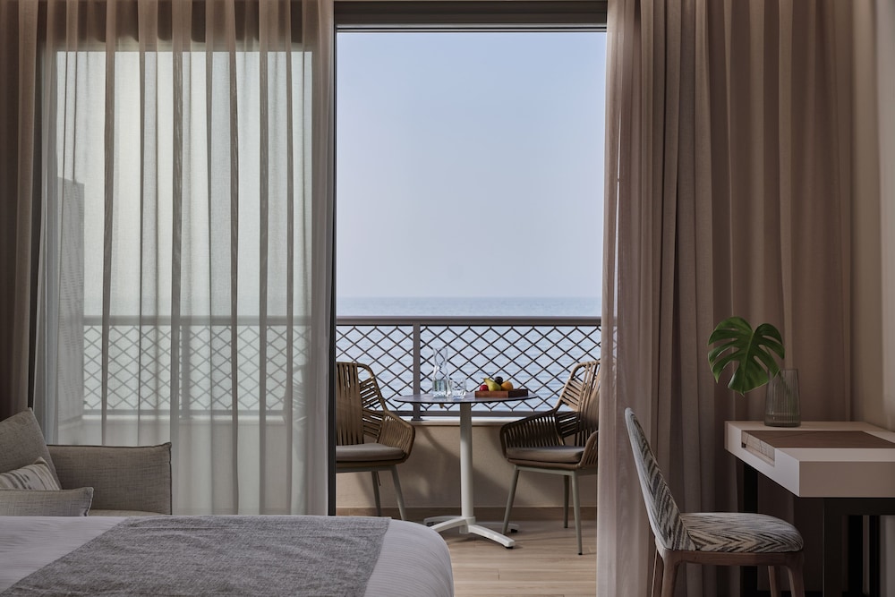 Superior Double Room, Beach View