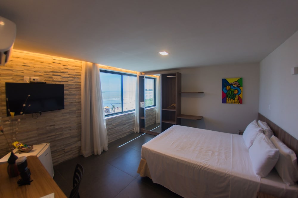 Bessa Beach Hotel — Comfort Double or Twin Room, 1 Double Bed, Bathtub, Ocean View (VIP)