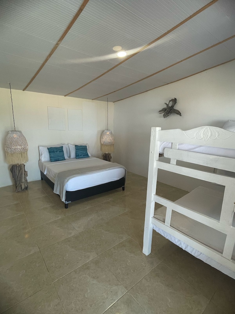 Deluxe Quadruple Room, Balcony