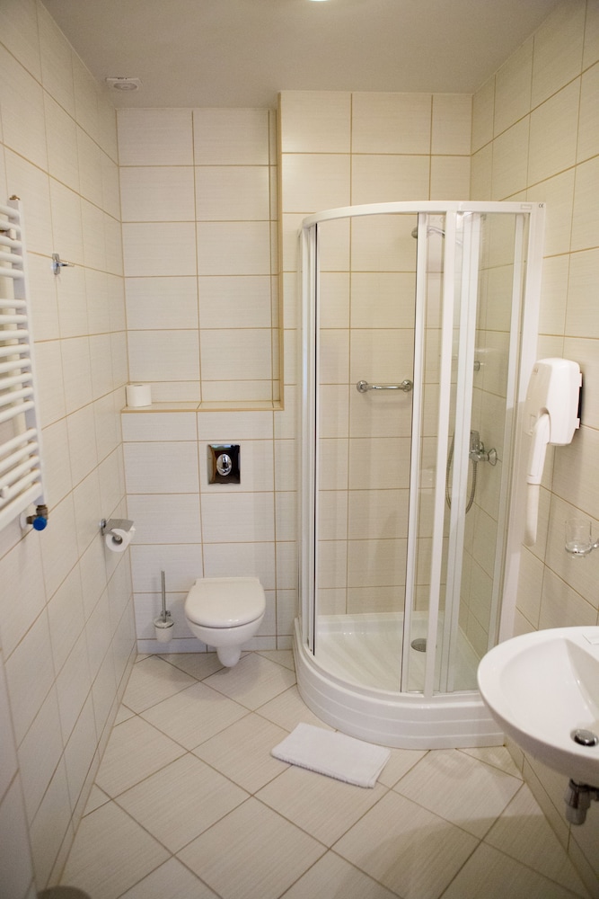 Comfort Room photo 2