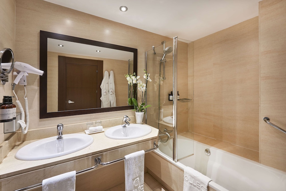 Superior Room - Photo 8