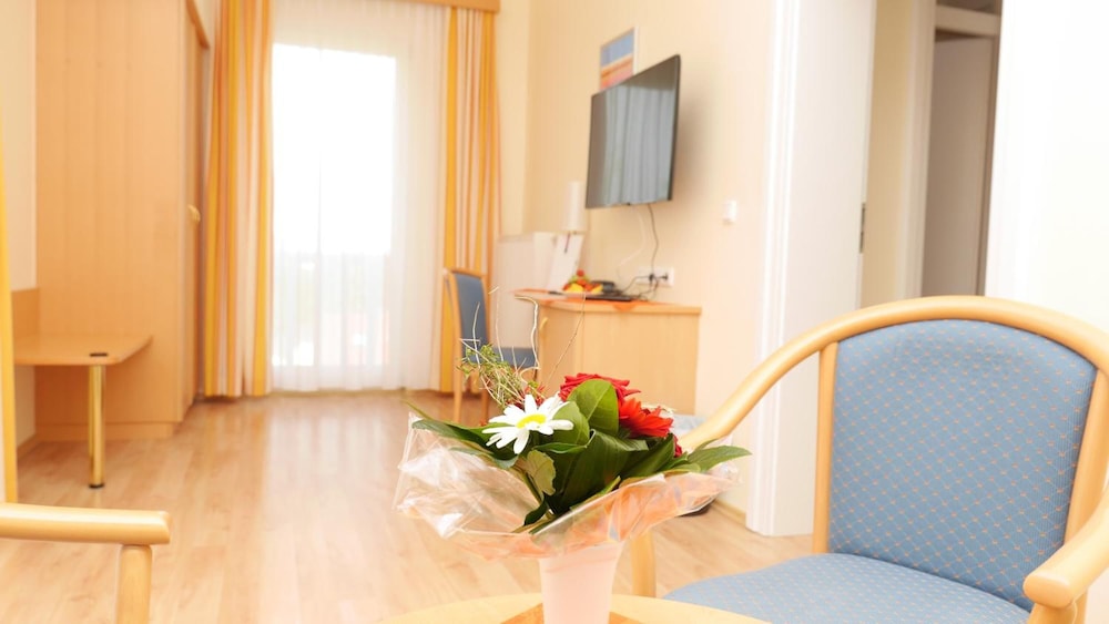 Double Room, Balcony, Sea Facing