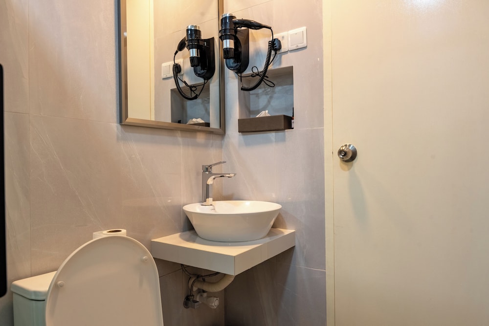Deluxe Double or Twin Room photo 3
