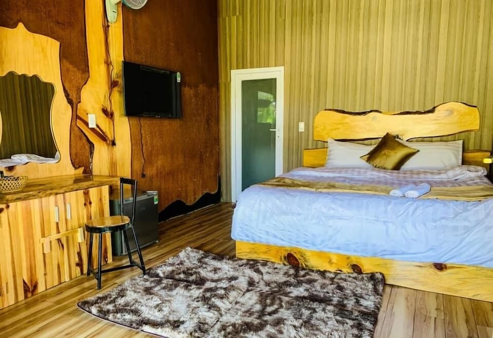 Deluxe Double Room, Lake View photo 2