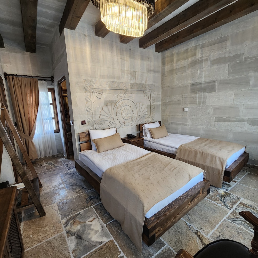 Deluxe Twin Room, Non Smoking, City View photo 2