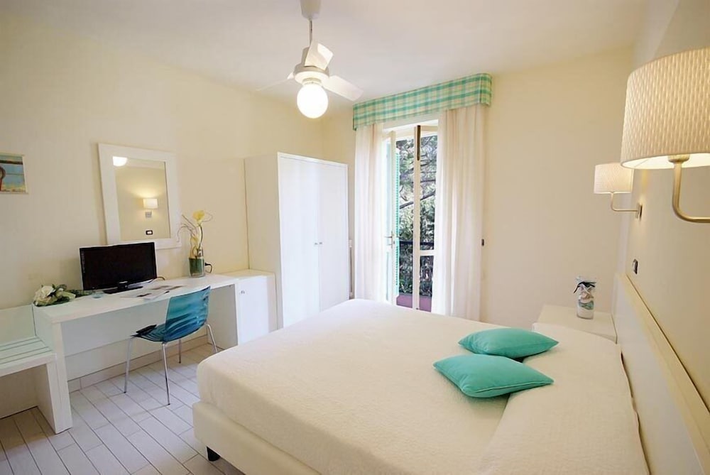 Classic Double or Twin Room