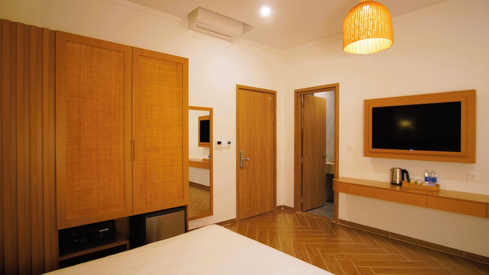 Standard Double Room, 1 King Bed, Non Smoking