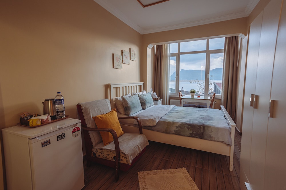 Basic Room photo 1