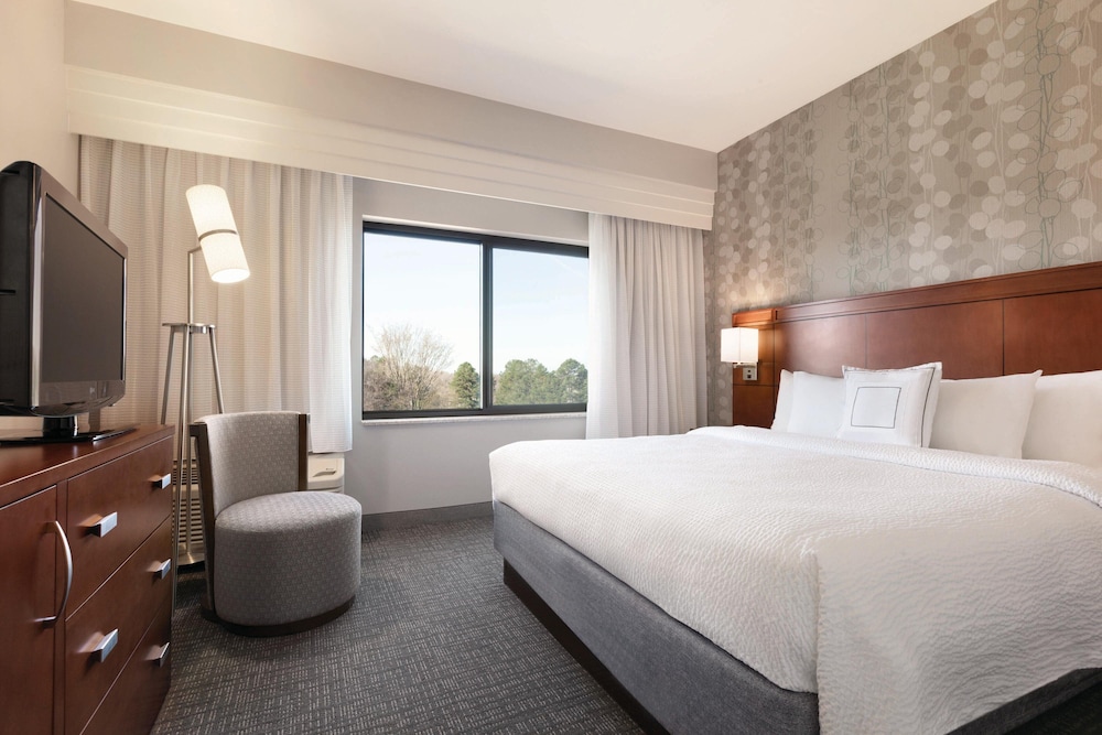 Room, 1 Double Bed - Photo 2