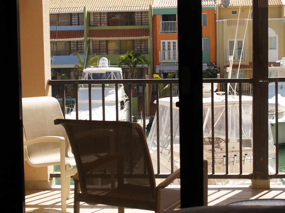 Villa, 2 Bedrooms, Kitchen - Photo 10