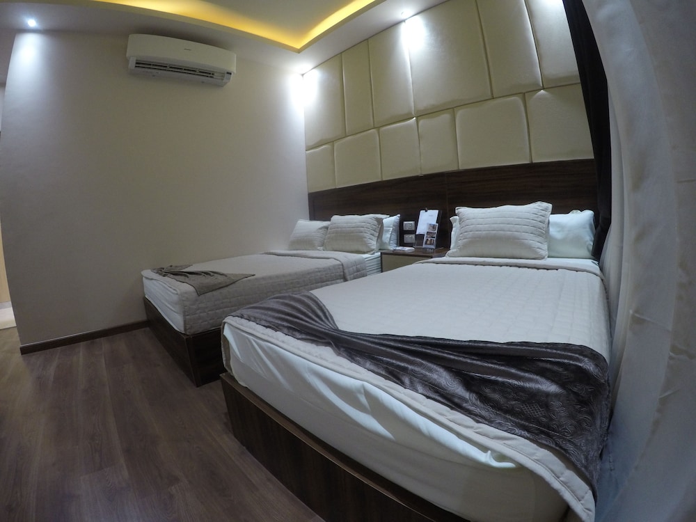 Deluxe Twin Room - Photo 6