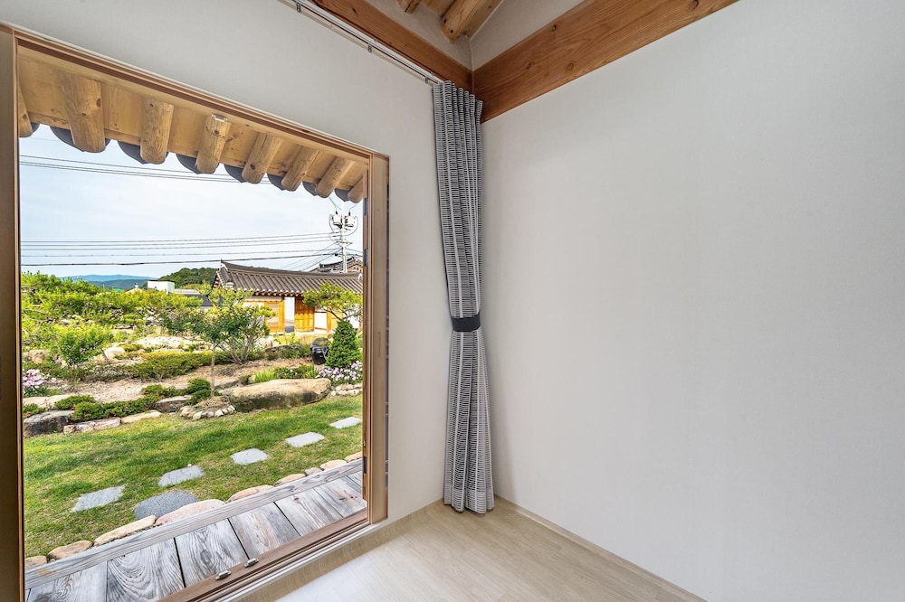 Basic Room, 1 Bedroom (Yeonsanhong) - Photo 13