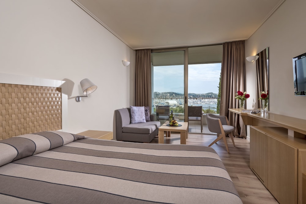 Standard Room, Bay View (Main Building) - Photo 1