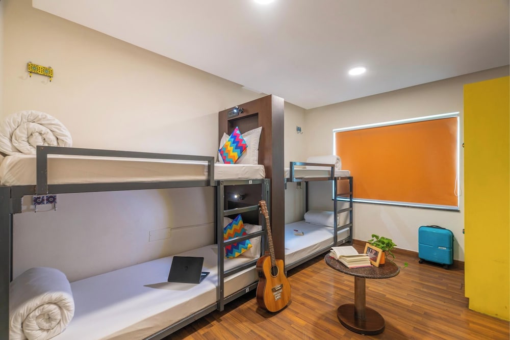 Bed In 4 Bed Female Only AC Dormitory Room With Ensuite Bathroom photo 2