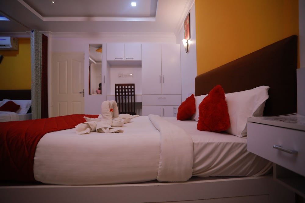 Standard Double Room - Photo 6