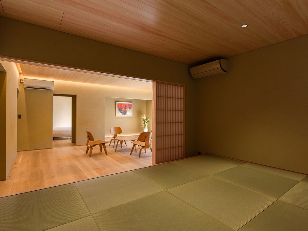 Superior Twin Room, Multiple Bedrooms, Garden View photo 3