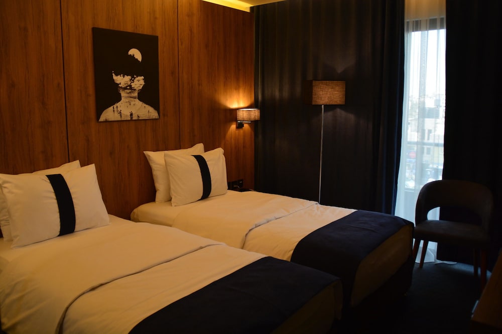 Standard Room - Photo 16
