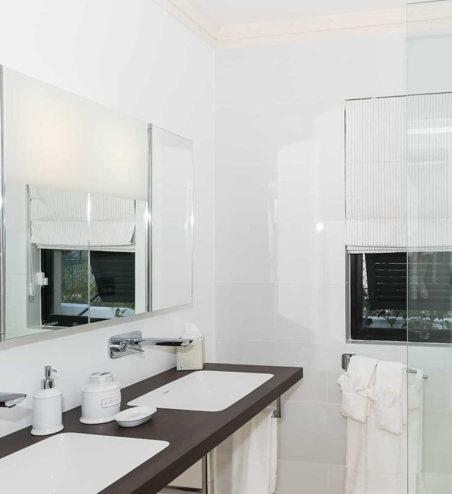 Exclusive Villa photo 1