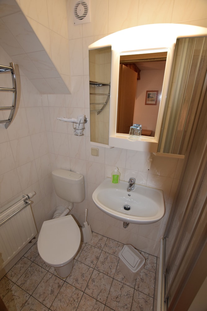 Standard Single Room photo 3