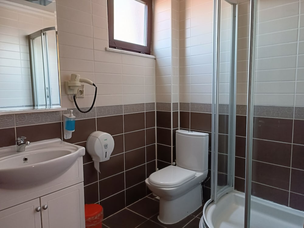 Deluxe Suite, 1 Bedroom, City View photo 2