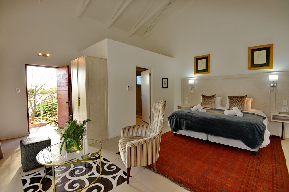 Classic Twin Room, 1 Bedroom, Annex Building photo 2